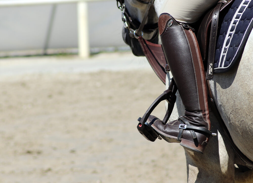 OSTRUHY – KOUSEK KOVU S VELKÝM PŘÍBĚHEM